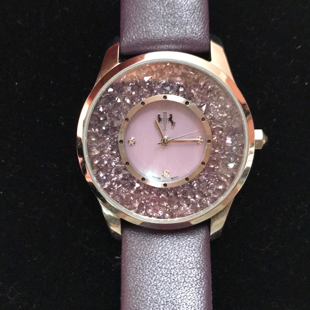 ⭐️HP⭐️ Jivago watch